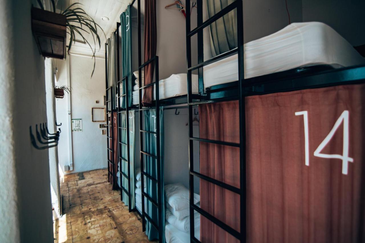Lx Hostel Лиссабон Экстерьер фото